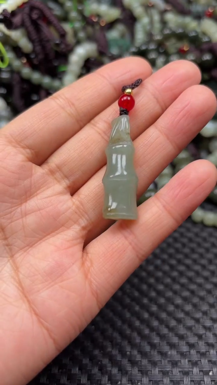 【闪购商品】和田玉颈饰未镶嵌.