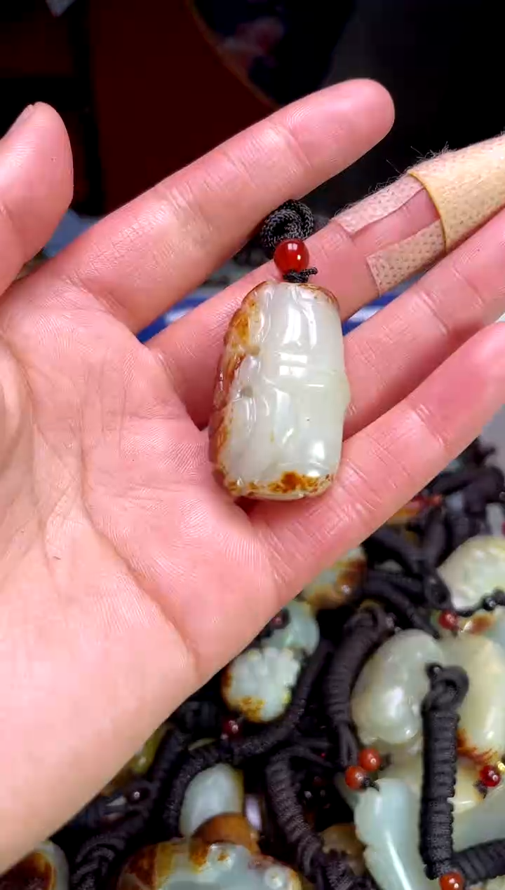 【闪购商品】和田玉颈饰未镶嵌12