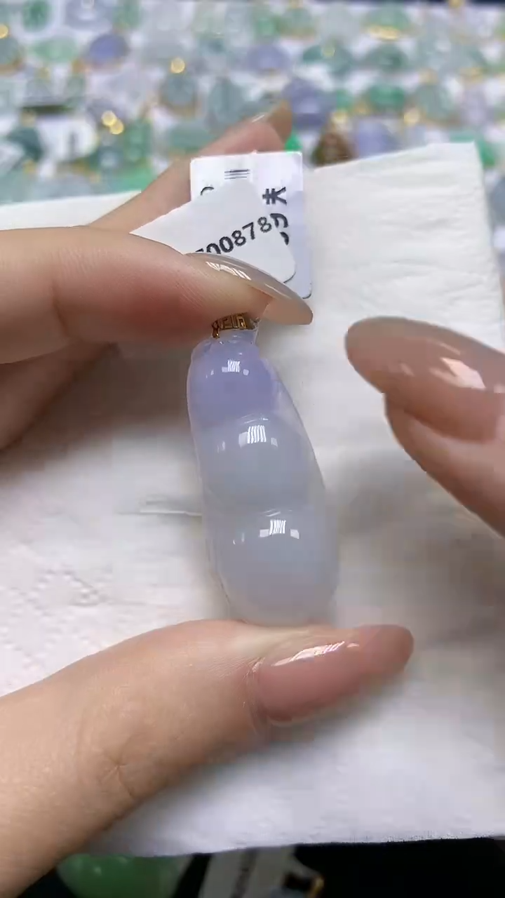 翡翠18K金镶嵌颈饰天然缅甸A货翡翠