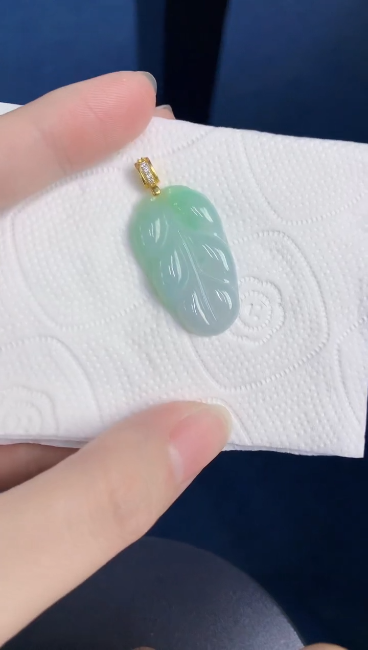 颈饰未镶嵌翡翠天然翡翠缅甸A货