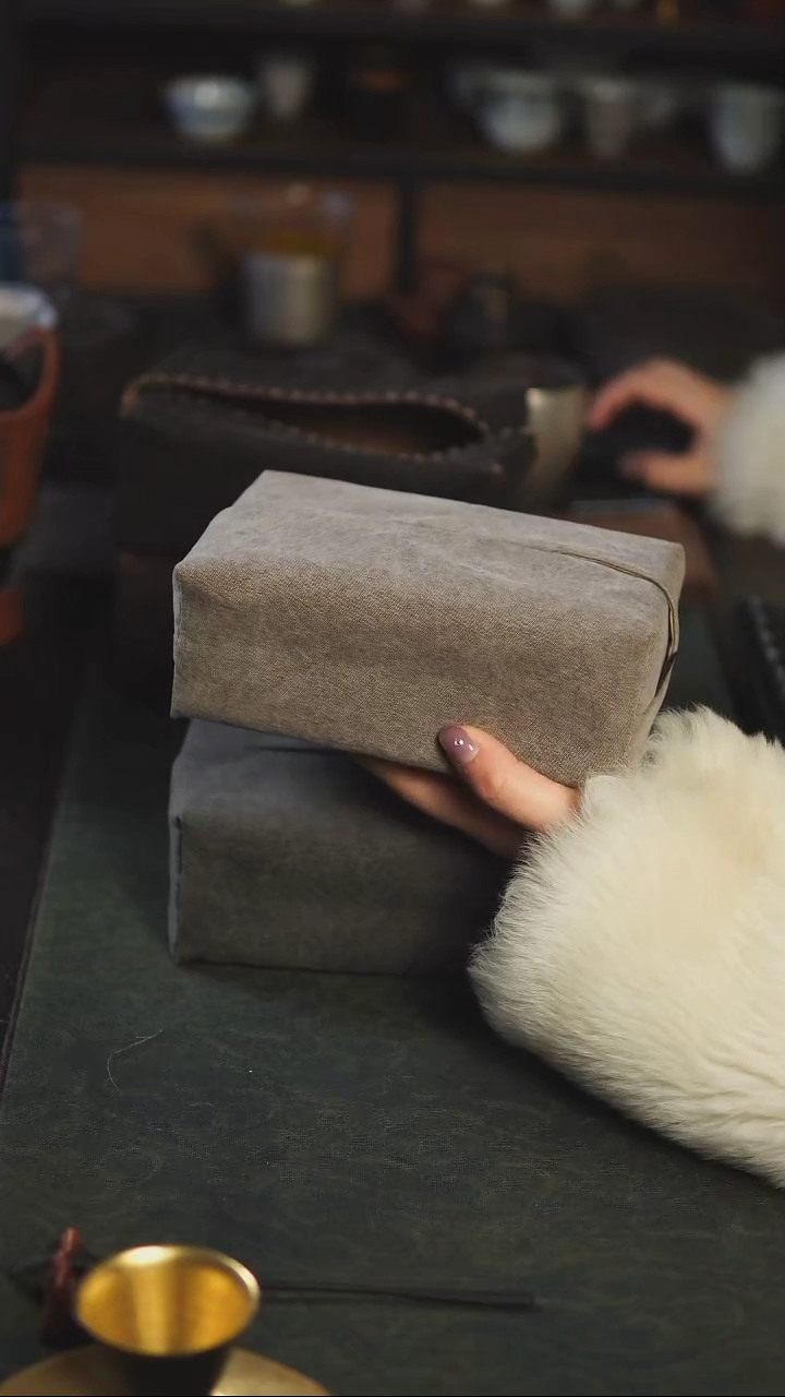 【闪购商品】几席之上 棉布纸巾盒