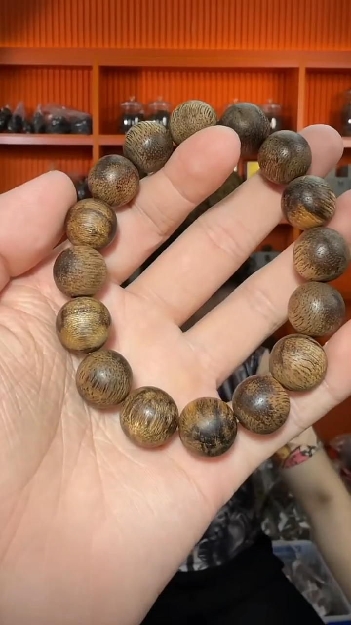 沉香手串420号红土单圈1.4多样性发一