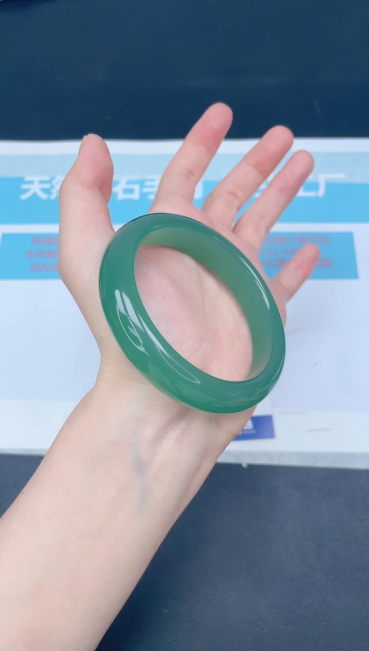 未镶嵌手镯石英质玉m160/5859