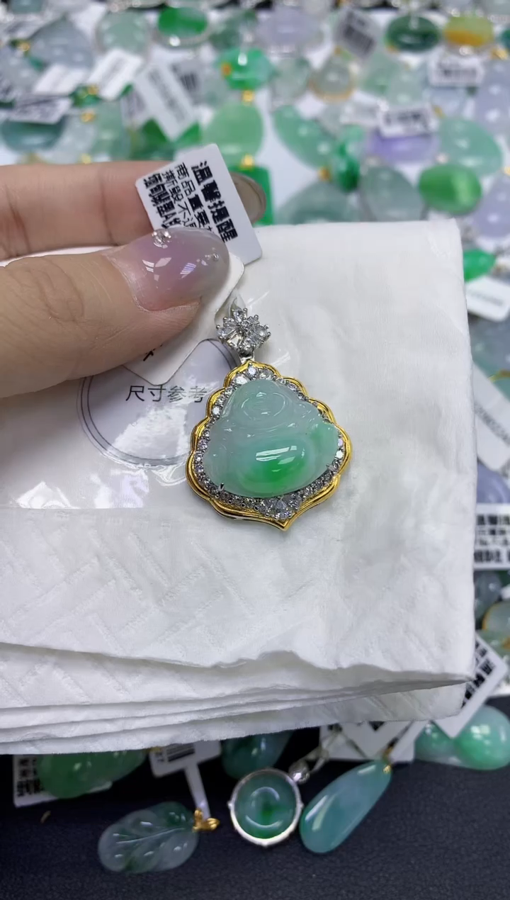 颈饰未镶嵌翡翠天然缅甸翡翠A货百元以上9元证书费自理