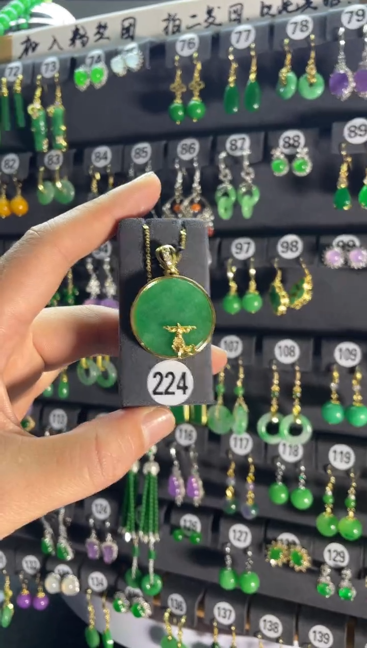 【闪购商品】翡翠耳饰银S925镶嵌224.....