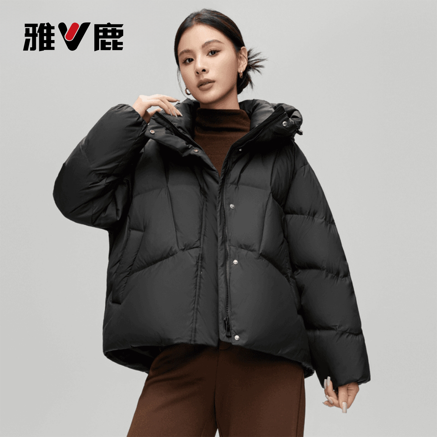 雅鹿2024年秋冬款女士短款羽绒服小个子连帽加厚时尚御寒保暖外套