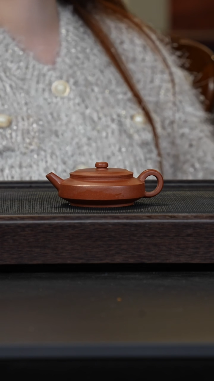 【闪购商品】紫砂茶壶红皮龙仲芳周盘