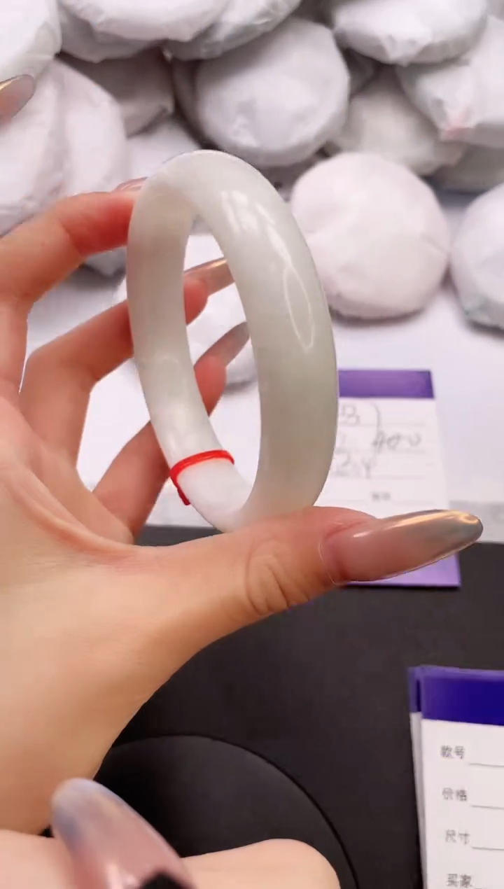 【闪购商品】和田玉手镯未镶嵌3K237-63