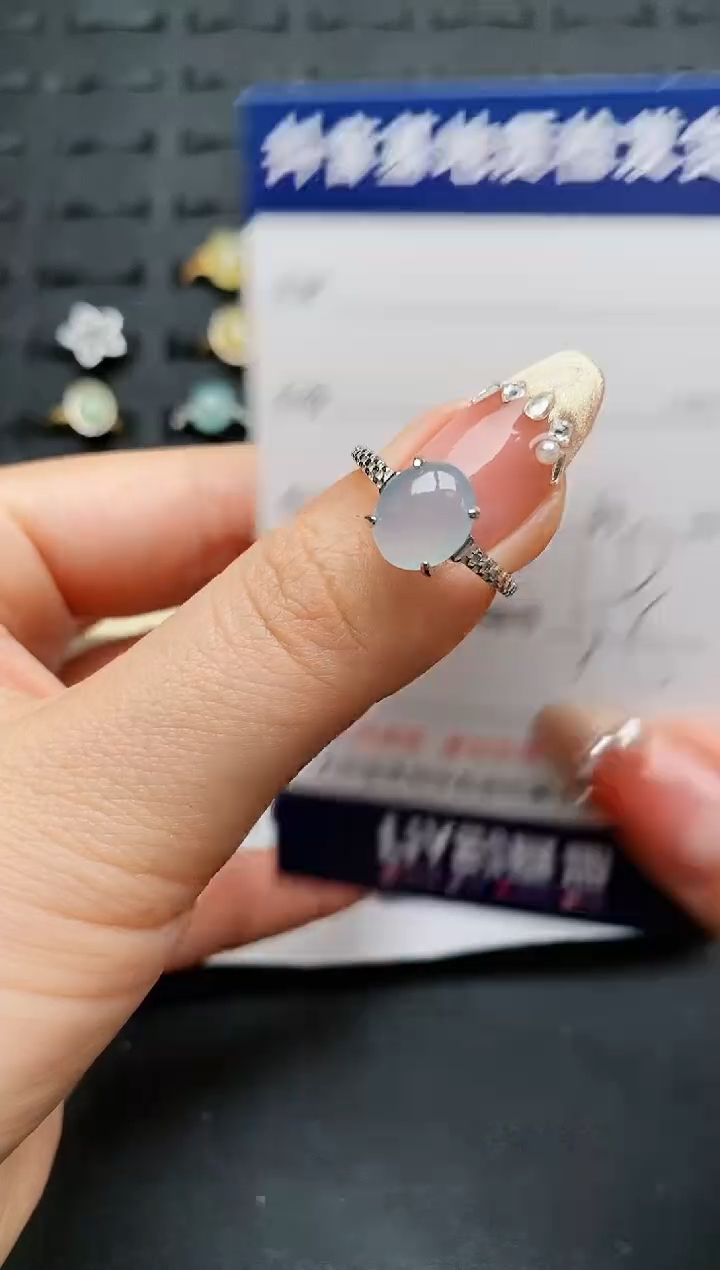 【闪购商品】翡翠戒指银S925镶嵌..........