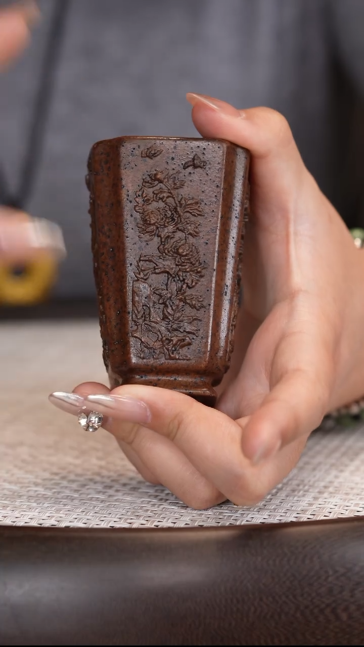 紫砂柴烧梅兰竹菊杯