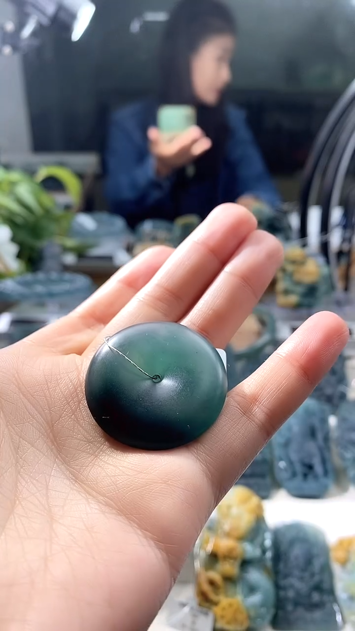 【闪购商品】定制翡翠未镶嵌翡翠毛货不退不换3.8