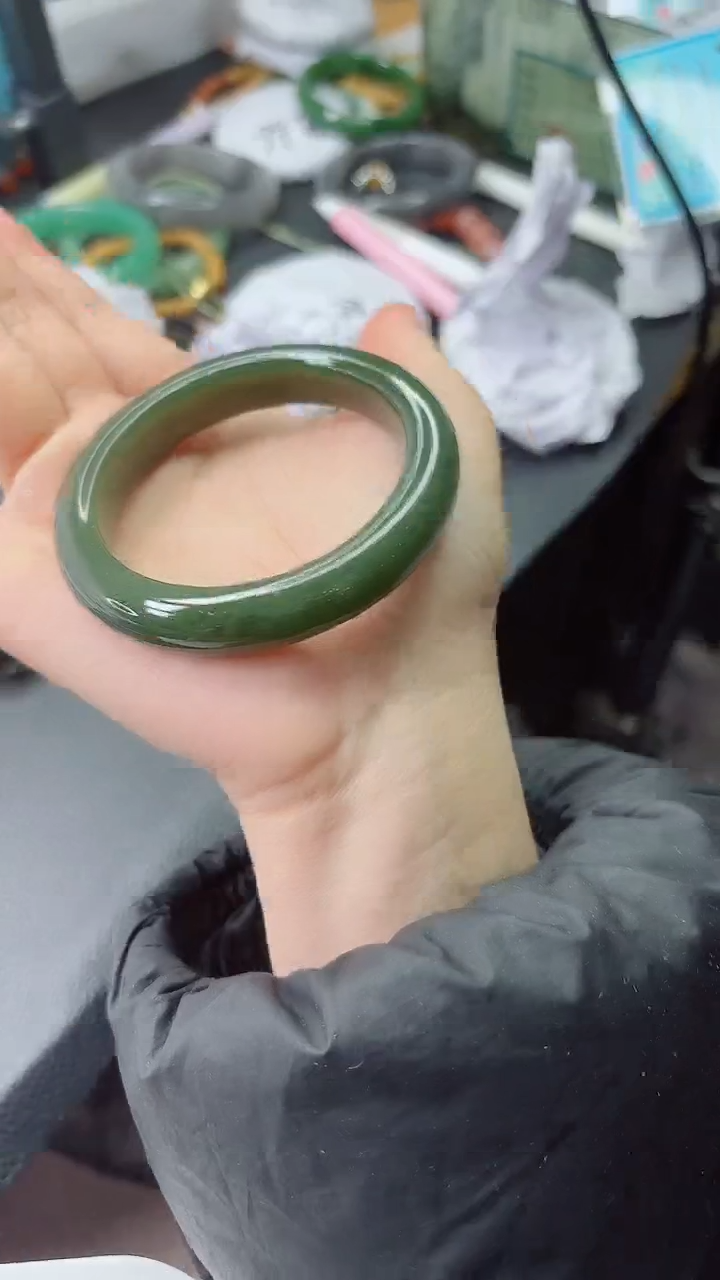 【闪购商品】和田玉手镯未镶嵌631---55