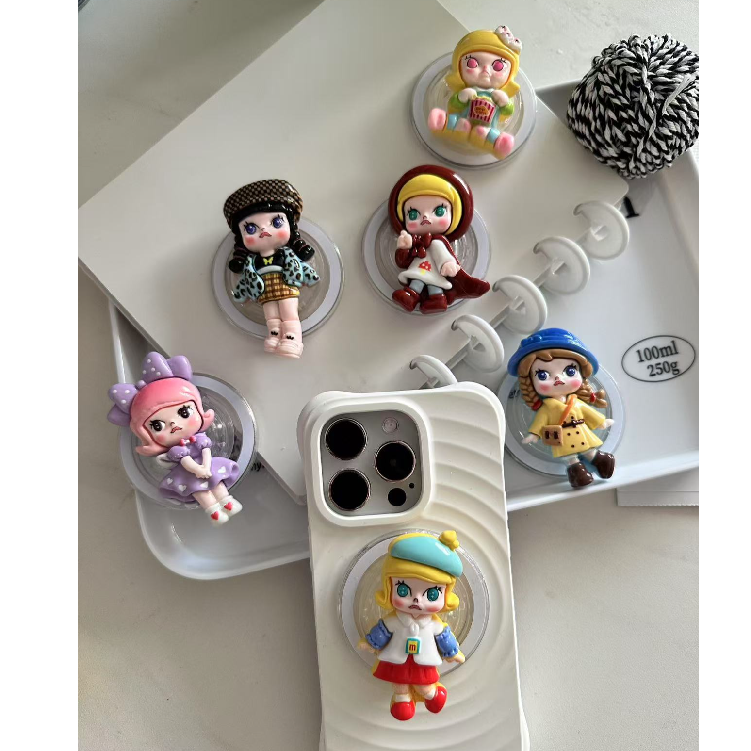 泡泡ma特茉莉女孩3D立体磁吸手机气囊支架molly盲盒潮玩配件支架