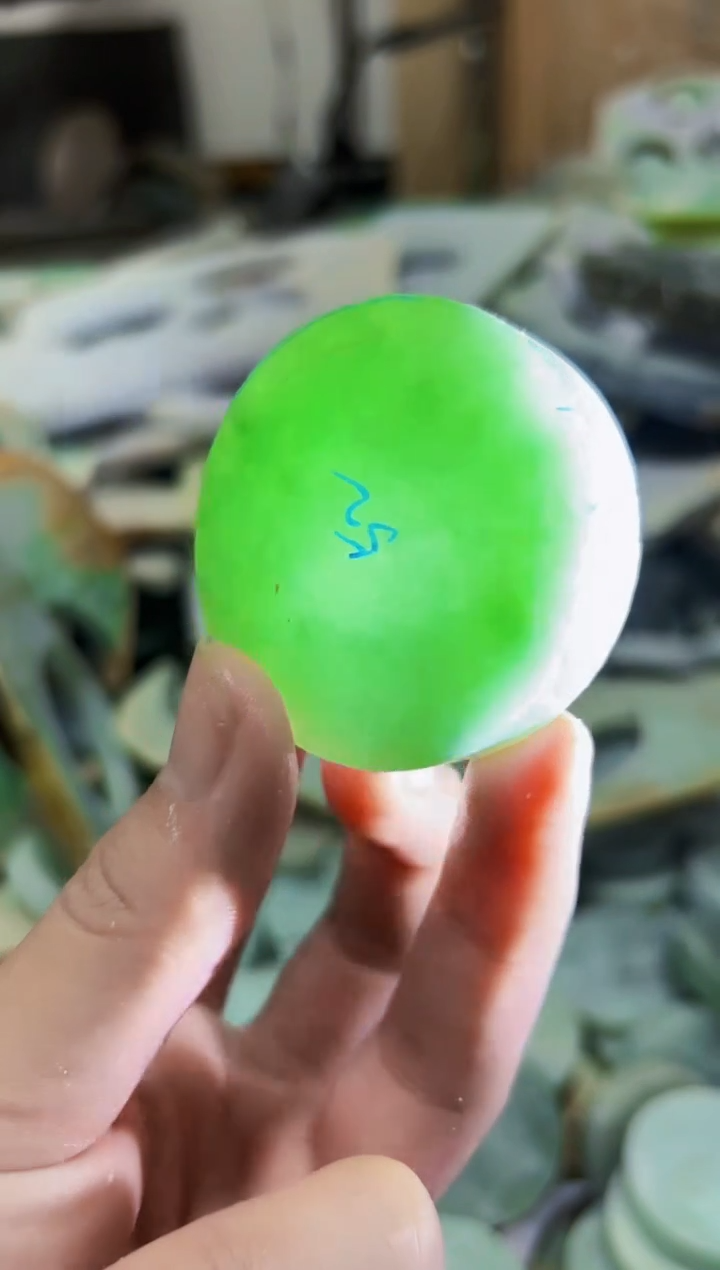 【闪购商品】翡翠颈饰未镶嵌A货白谭1542