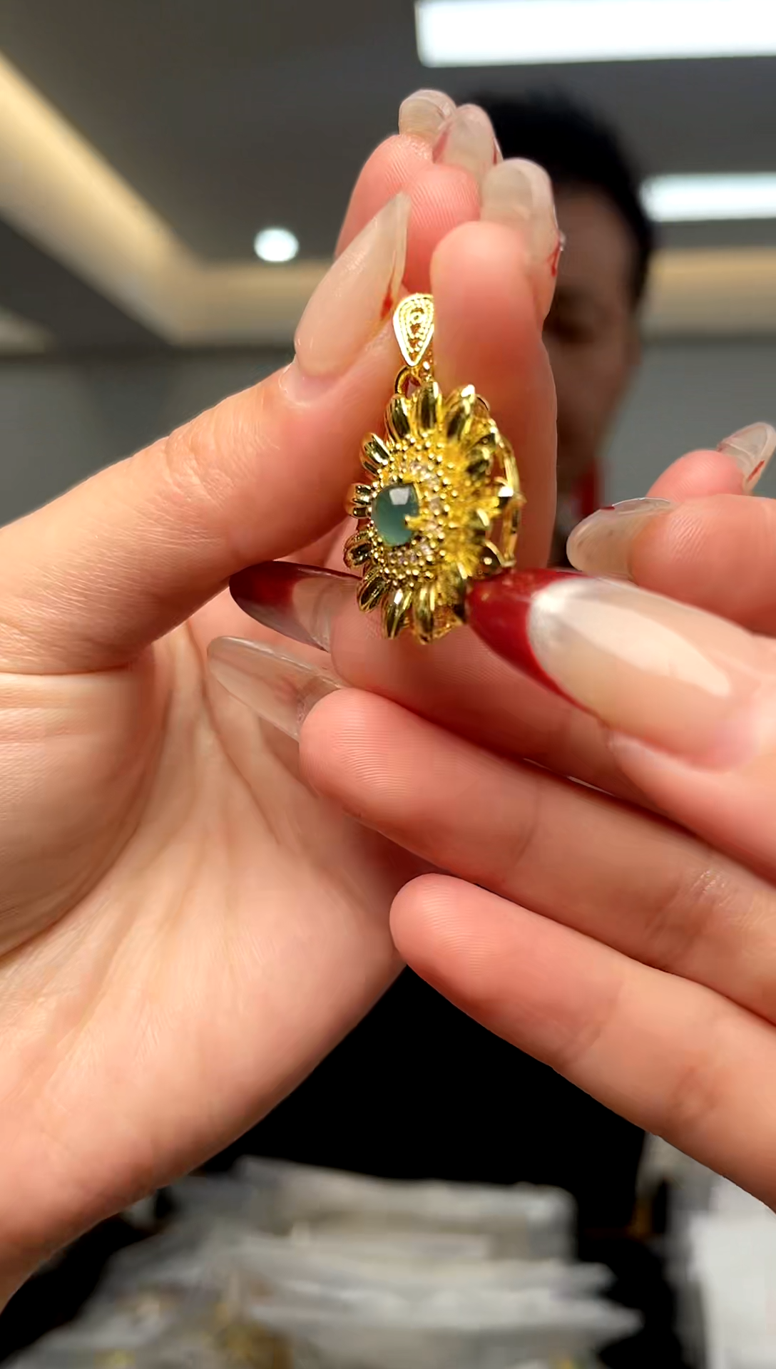 【闪购商品】翡翠吊坠(不含链)未镶嵌（多样性单个发货）