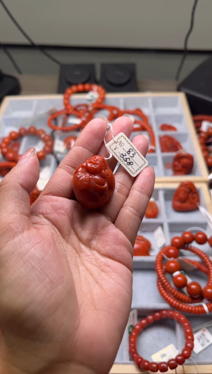 【闪购商品】南红玛瑙珠宝奇石未镶嵌83