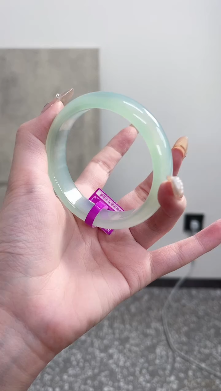 【闪购商品】玛瑙/玉髓手镯未镶嵌60圈需要包容 宽