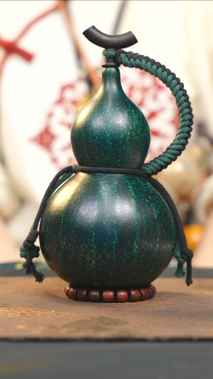 【闪购商品】WE179大漆酒葫芦不包手串及旋转底座