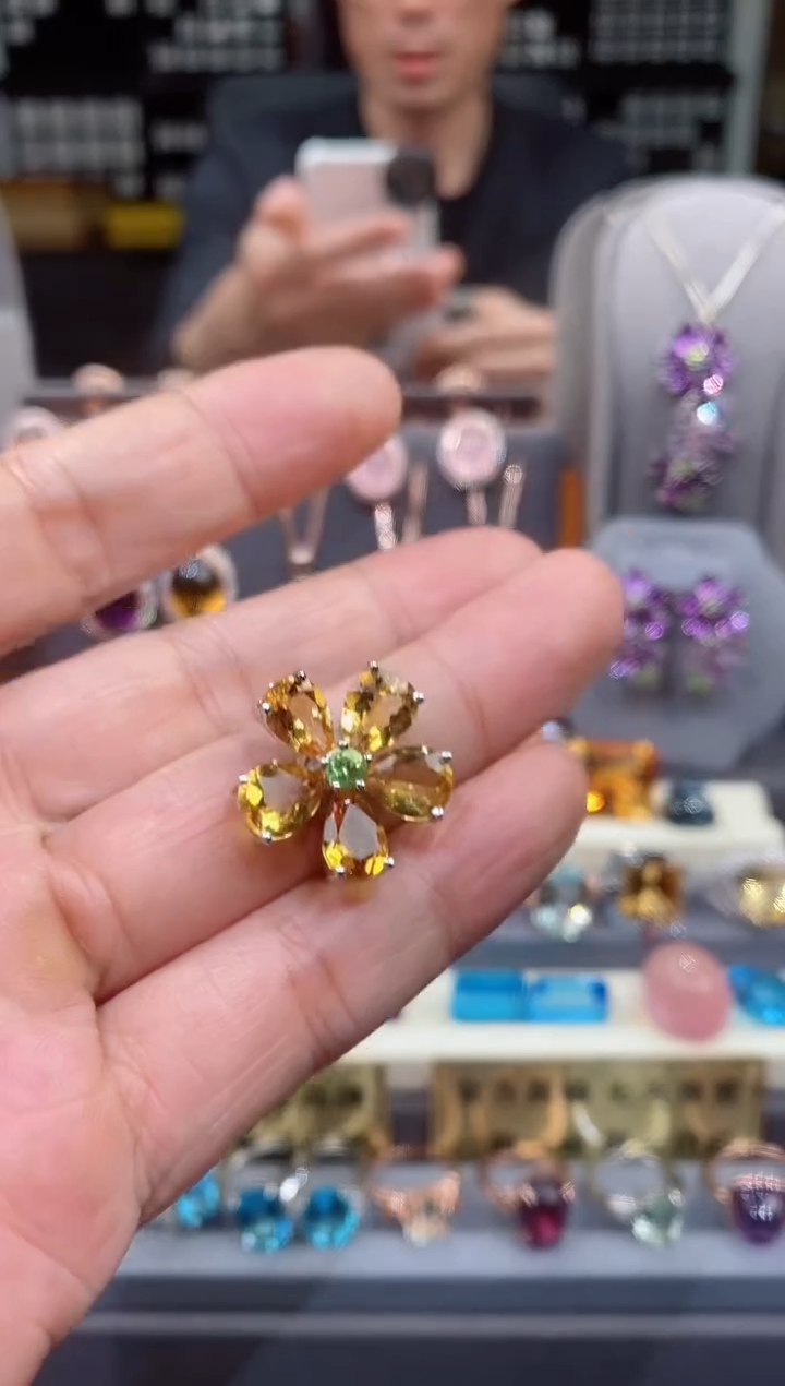 【闪购商品】黄晶戒子银S925镶嵌黄晶戒子