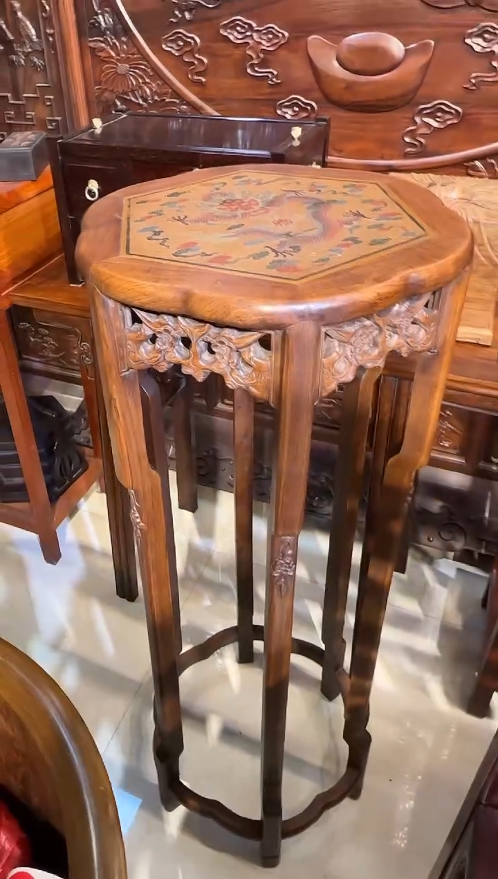 【闪购商品】木木艺黄花梨正龙六角花架一对2680.8888