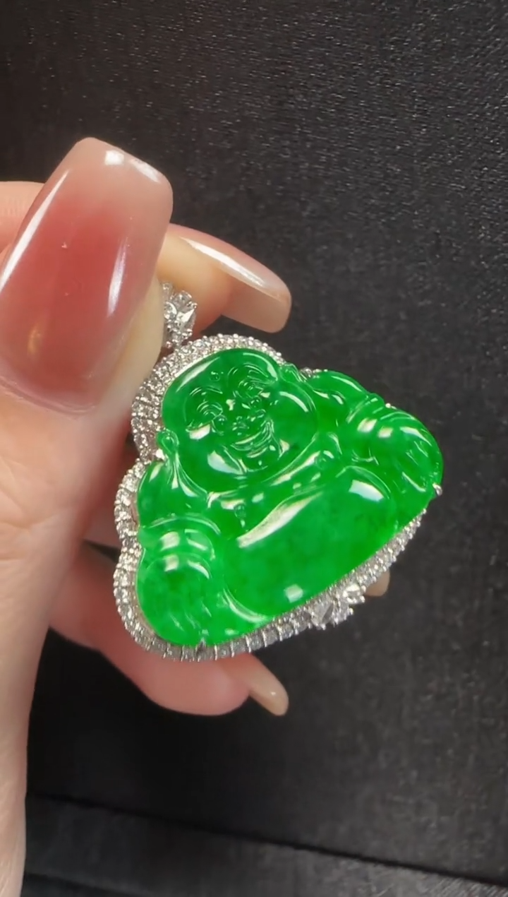 【闪购商品】翡翠颈饰18K金镶嵌000玉佛一个