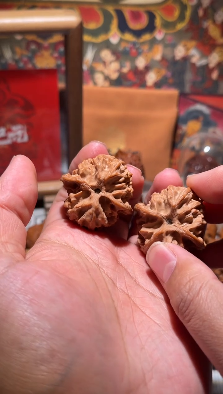 把件文玩核桃苹果园