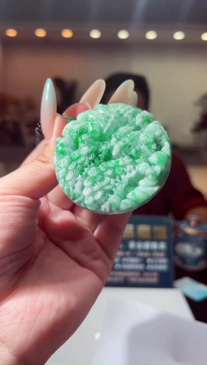 翡翠未镶嵌颈饰N-@@FXZC701714多样性发一