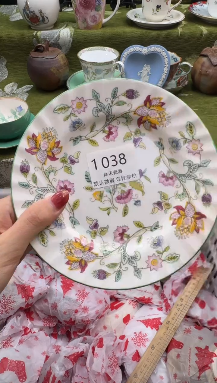 瓷片老*瓷片   1 038