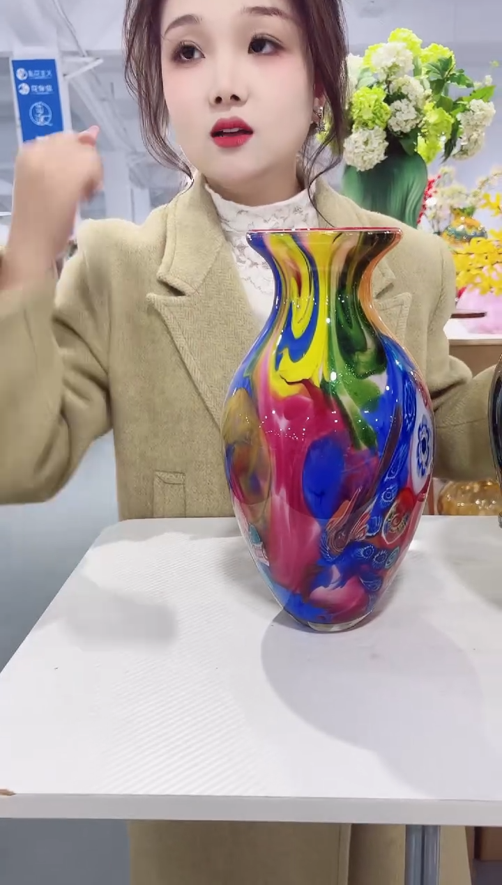 【闪购商品】无铅玻璃万彩琉璃私花主义花瓶KQB1