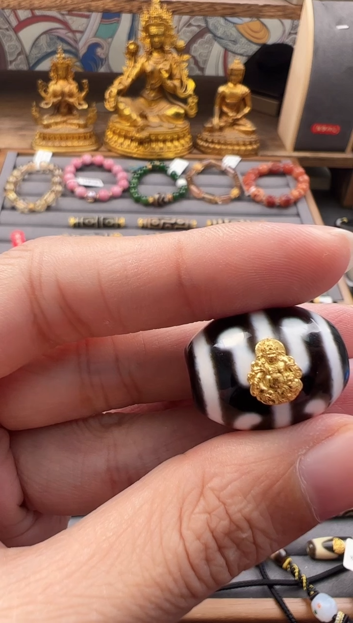 【闪购商品】玛瑙吊坠18K金镶嵌吊坠