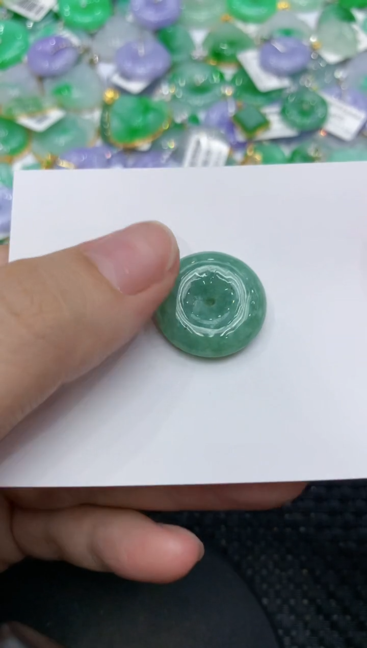【闪购商品】翡翠颈饰18K金镶嵌111111111111