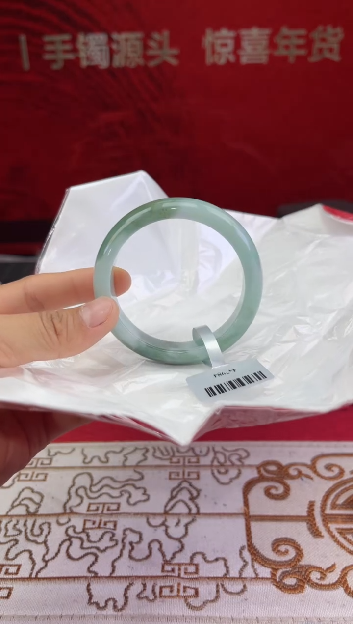 【闪购商品】翡翠手镯未镶嵌7翡翠手镯