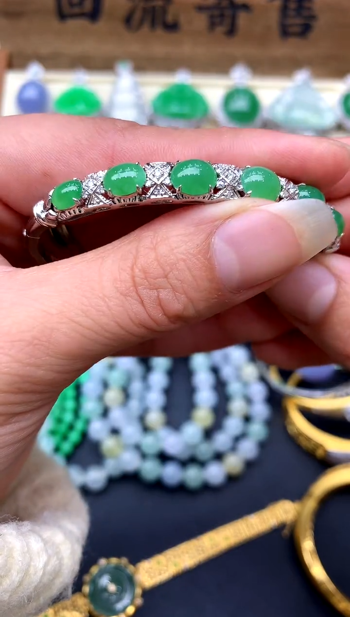 【闪购商品】翡翠手镯18K金镶嵌348-中国好珍宝