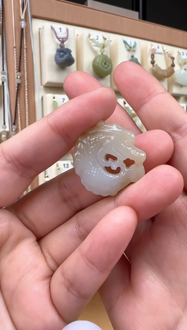 【闪购商品】和田玉颈饰未镶嵌鱼化龙吊坠