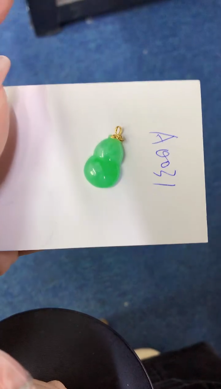 【闪购商品】翡翠颈饰18K金镶嵌000000000000