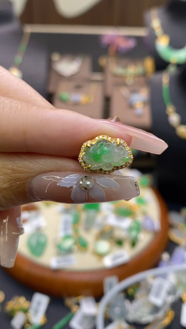 【闪购商品】翡翠颈饰18K金镶嵌净货12462