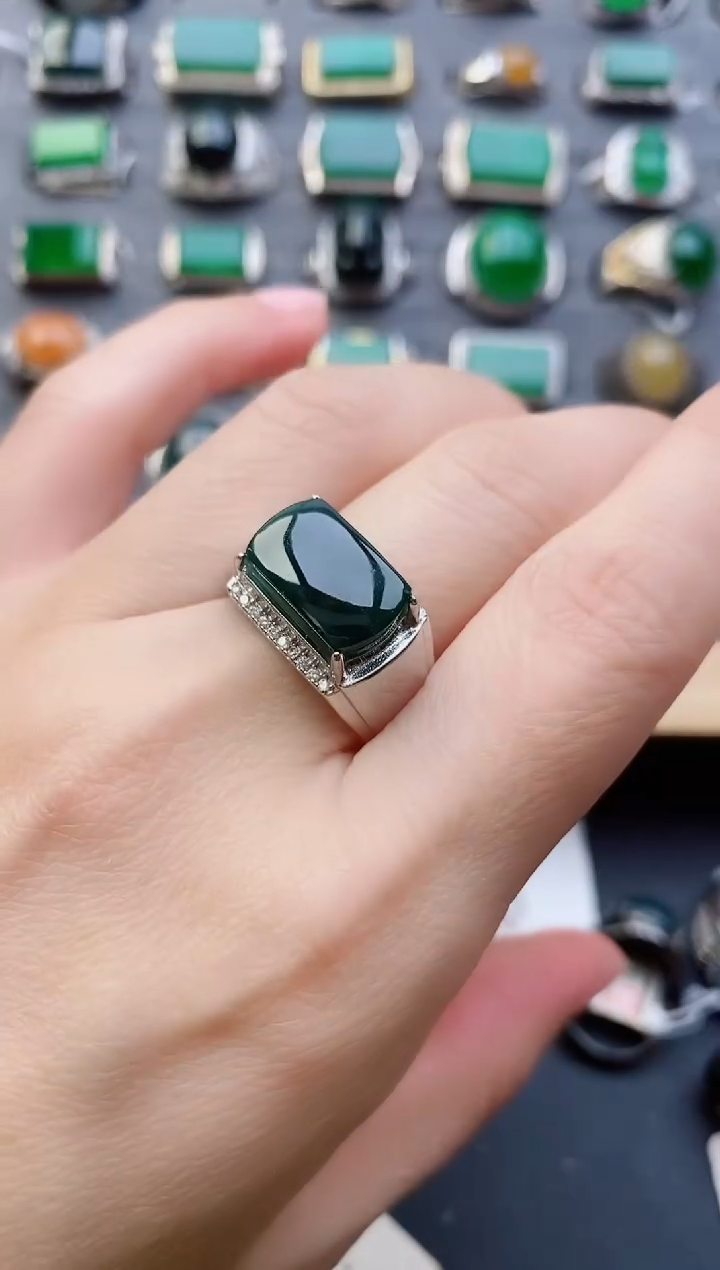 【闪购商品】翡翠戒指银S925镶嵌1212