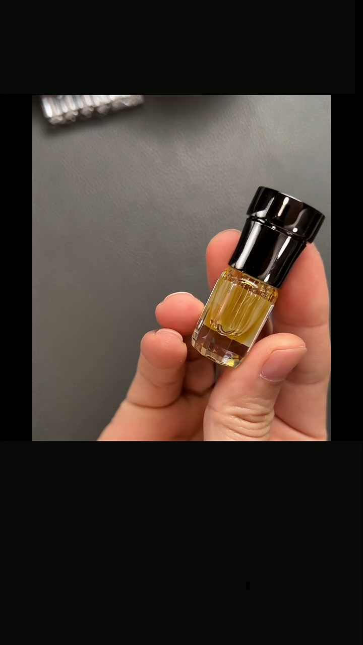 沉香沉香精油月光白2号·香港古法原油1克