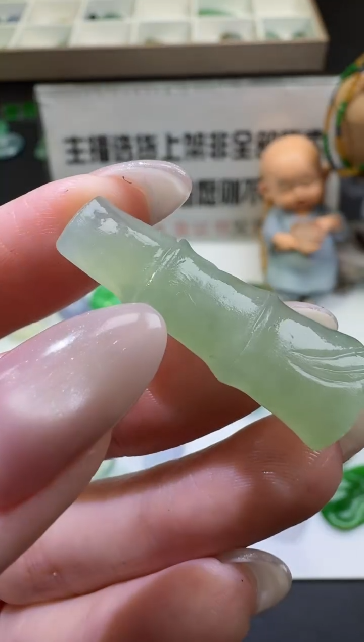 【闪购商品】定制翡翠未镶嵌00057182