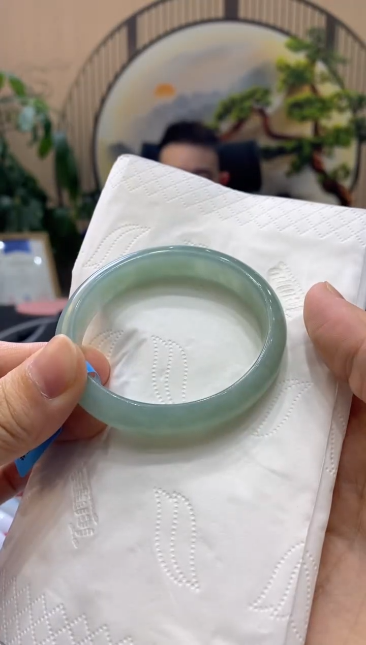 【闪购商品】翡翠手镯未镶嵌000006617