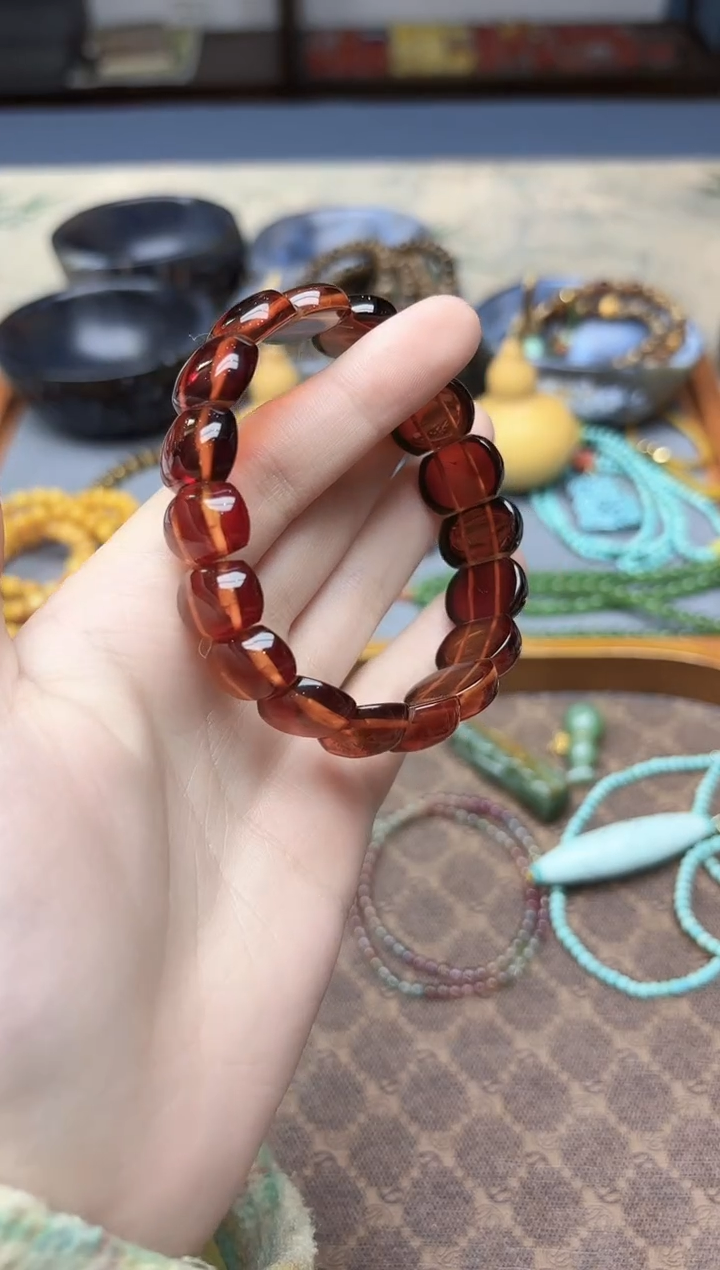 裸石琥珀未镶嵌琥珀手牌GW