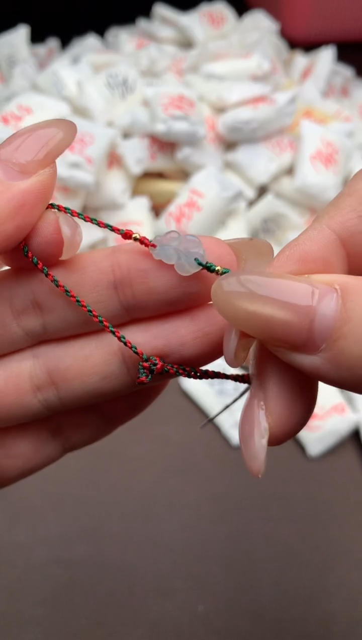 【闪购商品】翡翠手绳未镶嵌一