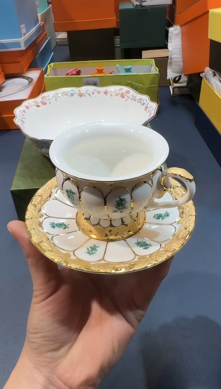 【闪购商品】碗A243-H1677全场正品，京东包邮