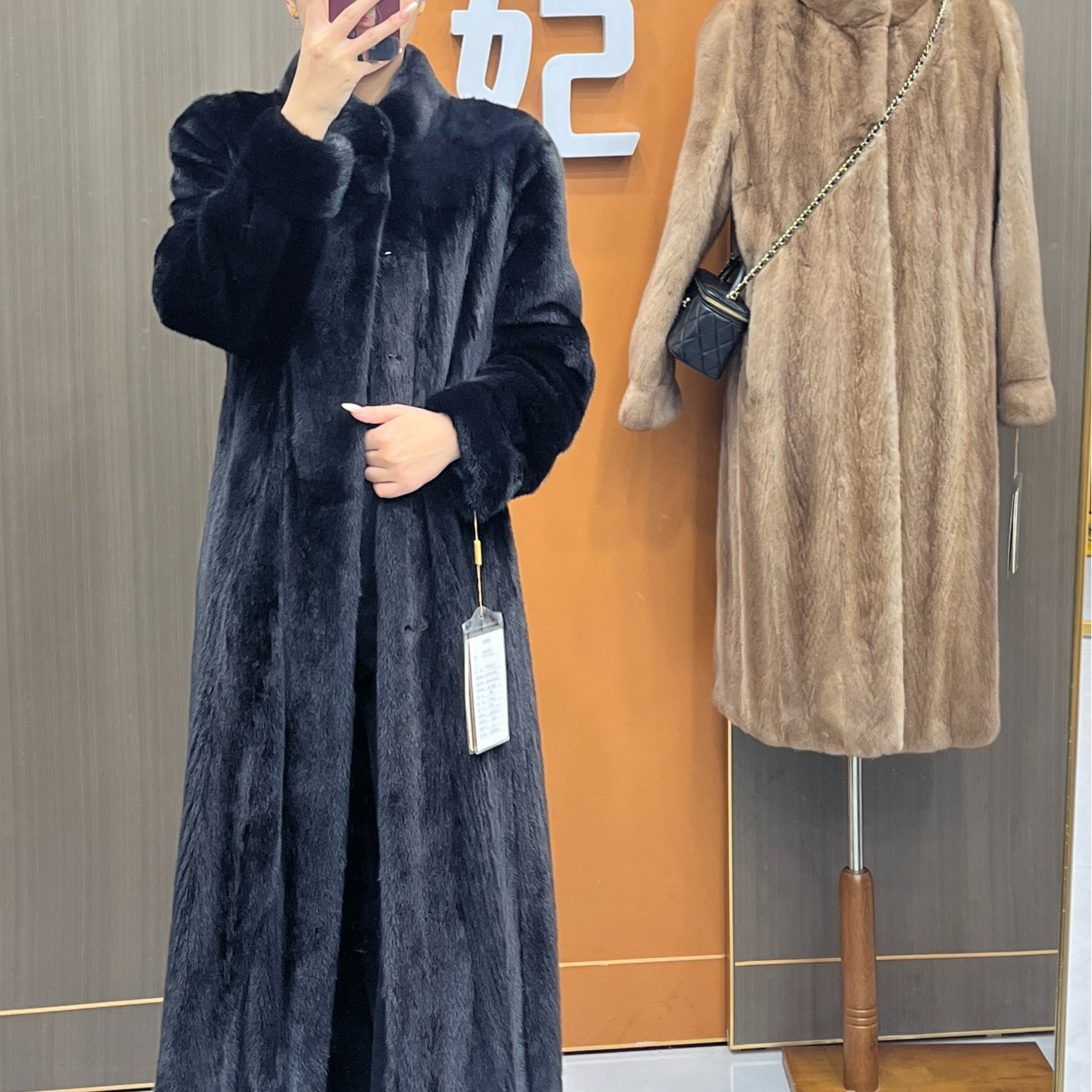 【圣世皇妃】058631进口水貂小立领抽刀气质长款