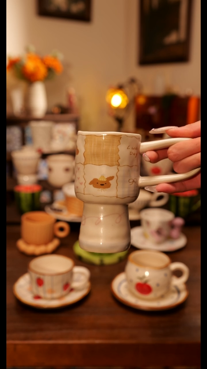 陶便携款粗陶长把手杯   手绘釉下彩