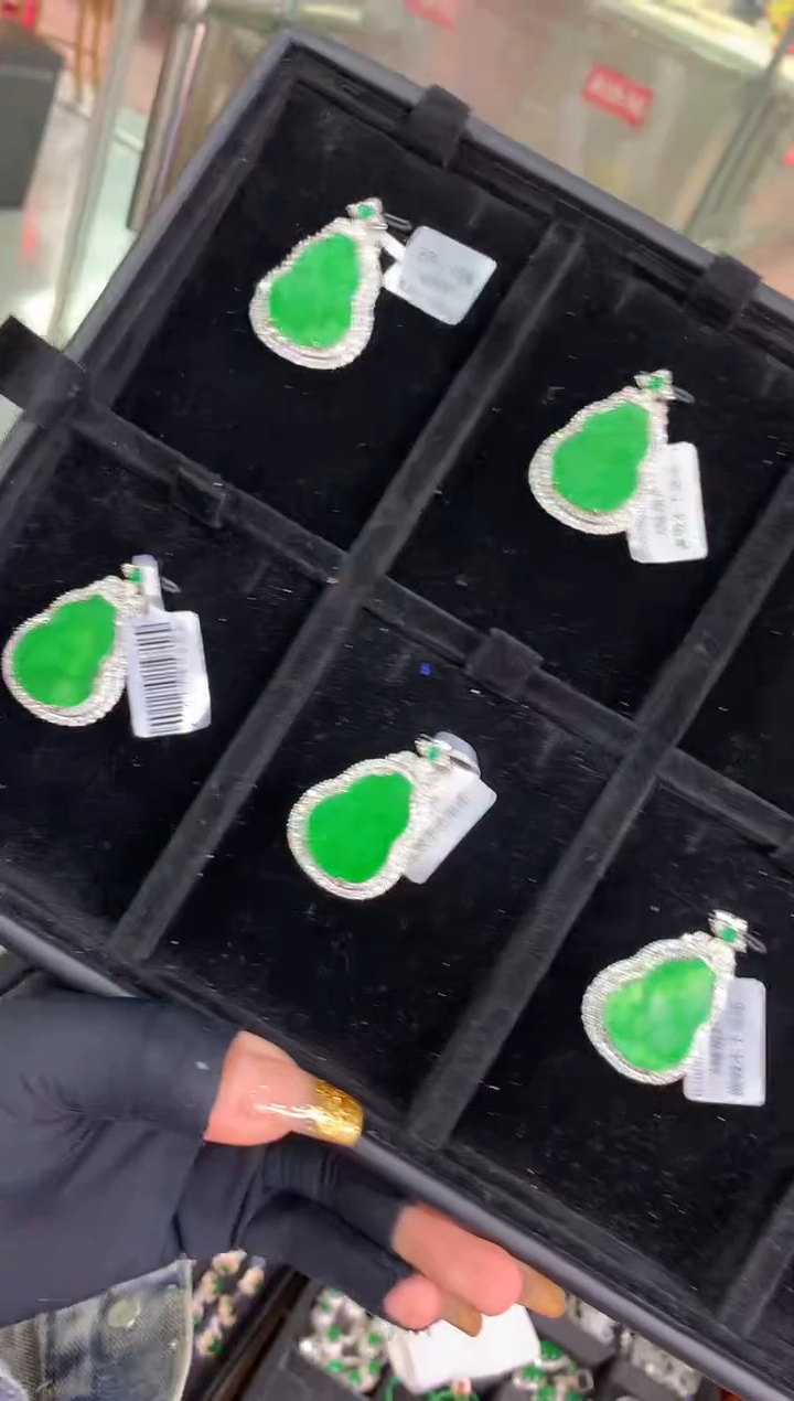 【闪购商品】定制翡翠未镶嵌23定制翡翠-多样性发货（发其一）