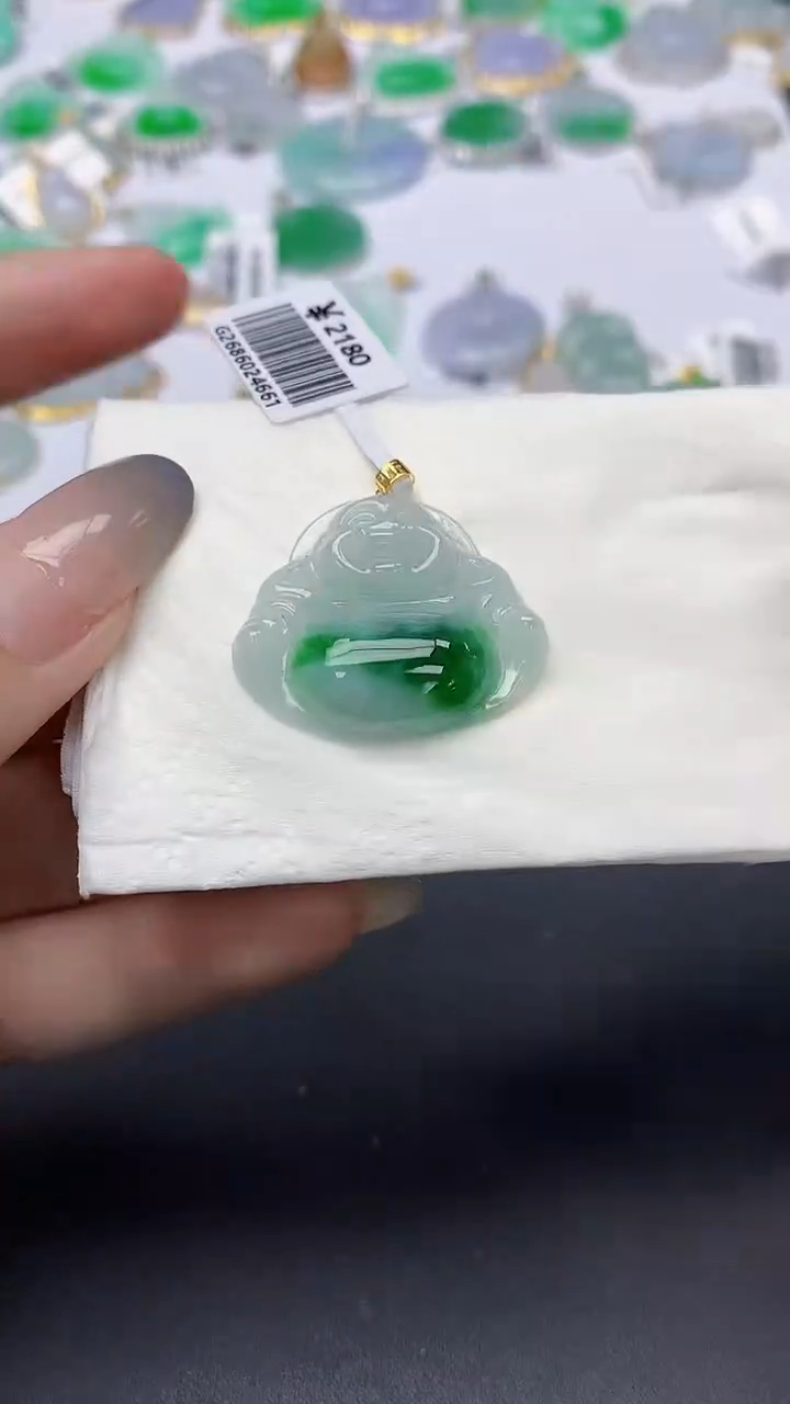 翡翠18K金镶嵌颈饰天然缅甸a货翡翠