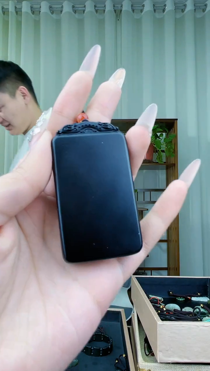 【闪购商品】和田玉挂件未镶嵌拍一发一，多样性发货！