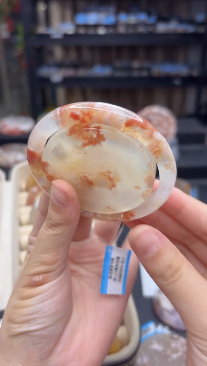 石英质玉未镶嵌手镯68（60圈赠送镯心）