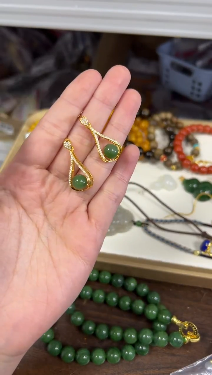 未镶嵌和田玉耳饰和田玉碧玉镶嵌款耳钉[419]